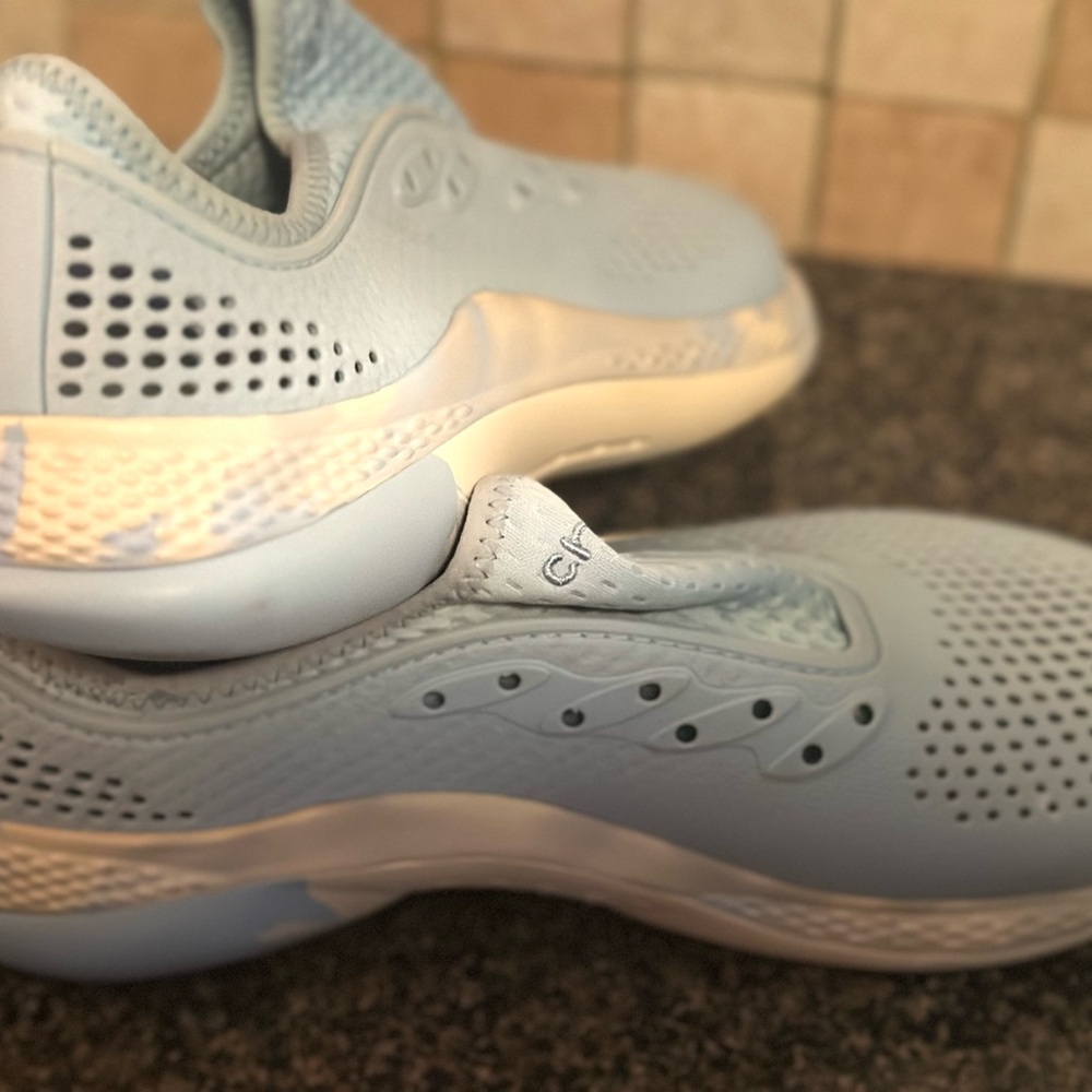 CROCS pool and beach sneakers. Air vents.